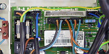 id mini c24 he h44169 pcb x1 x6 x7 connectors.jpg